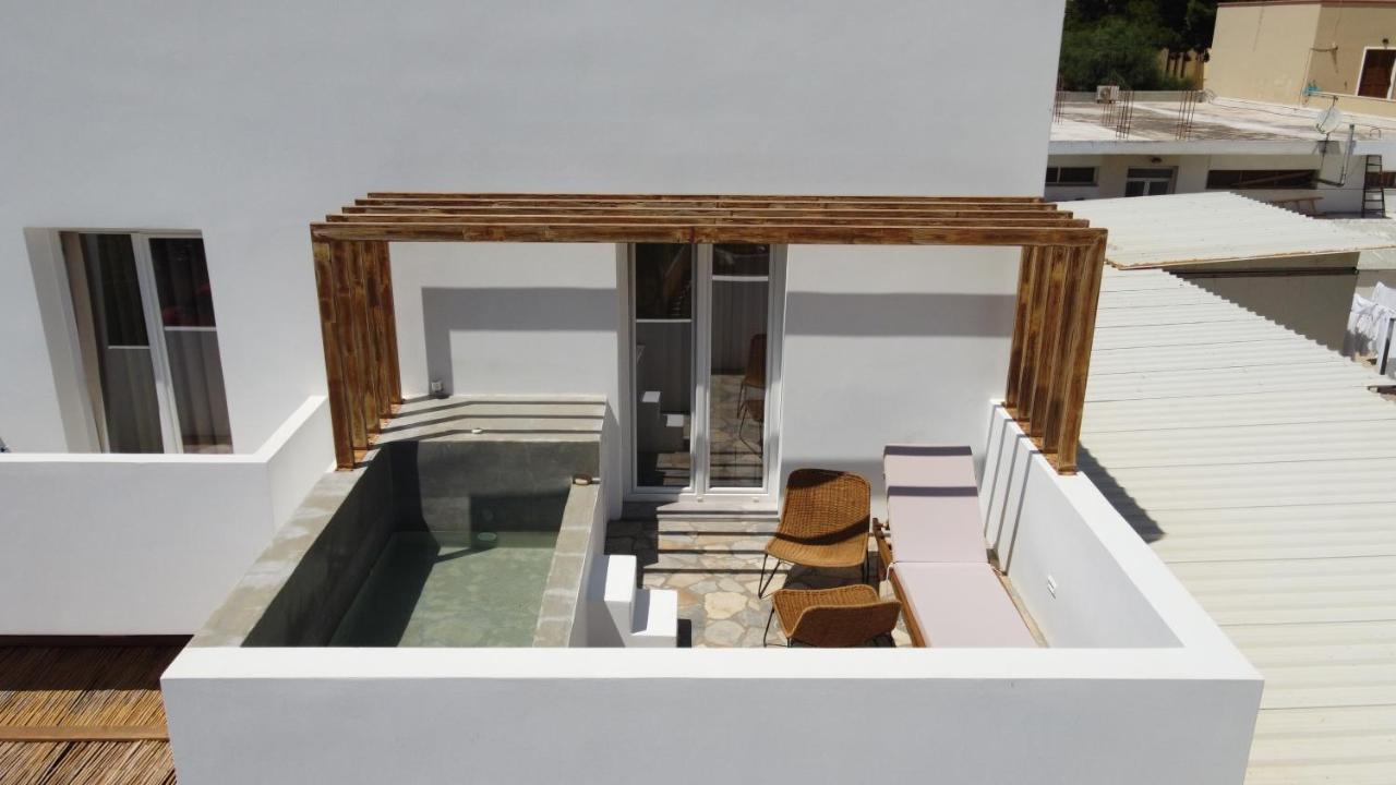 Aellia Hotel & Suites Leros Lakkíon Zewnętrze zdjęcie