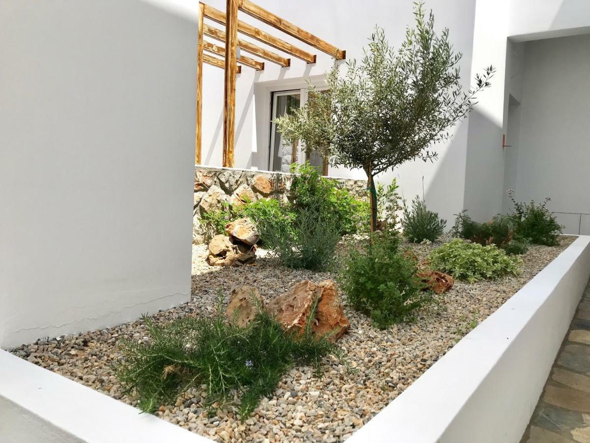 Aellia Hotel & Suites Leros Lakkíon Zewnętrze zdjęcie
